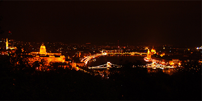 ゲッレールトの丘から見たブダペストの夜景